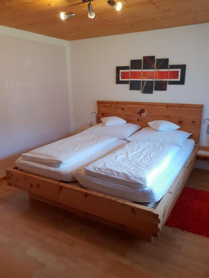 Ferienwohnung Haus Ambiatscha Sankt Gallenkirch Exterior foto