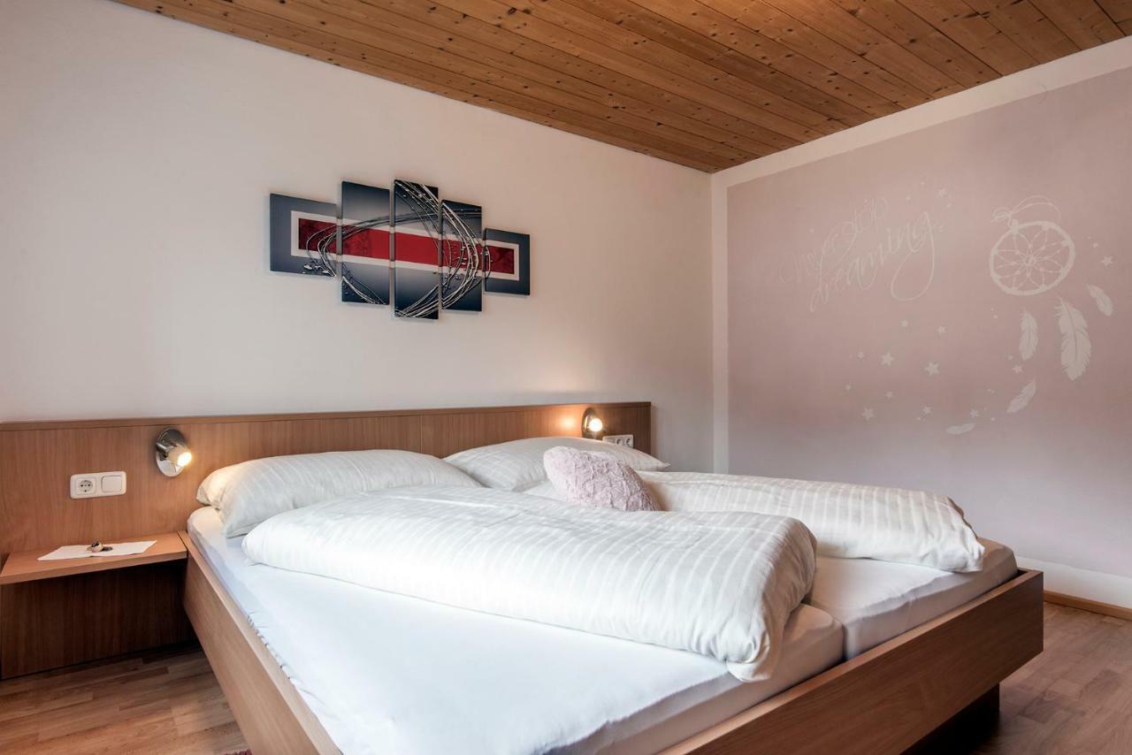 Ferienwohnung Haus Ambiatscha Sankt Gallenkirch Exterior foto